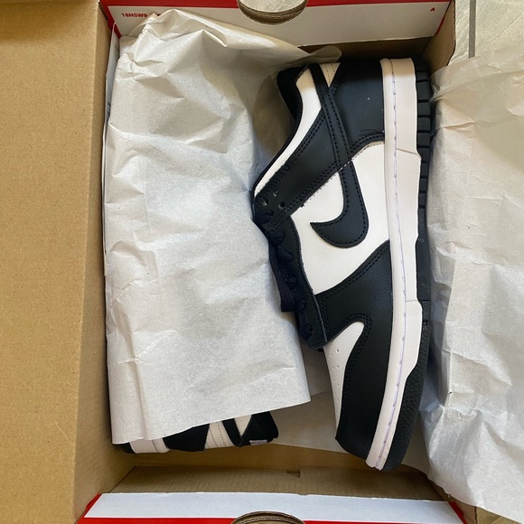 Nike Dunk Low Retro White Black Panda - Picture 3 of 6